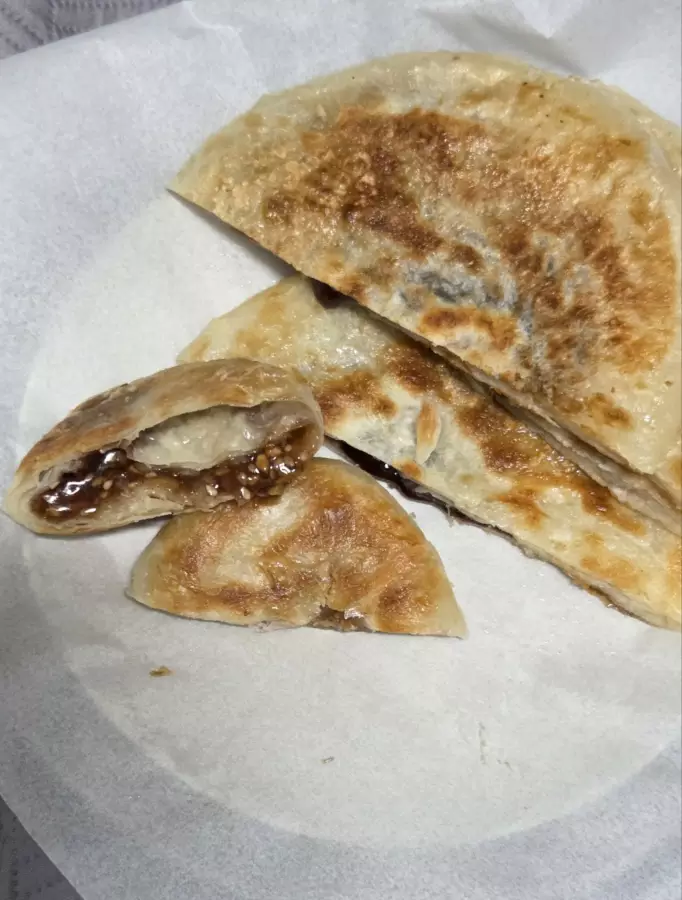 피코크 계피 호떡 씨앗 호떡 단면 사진