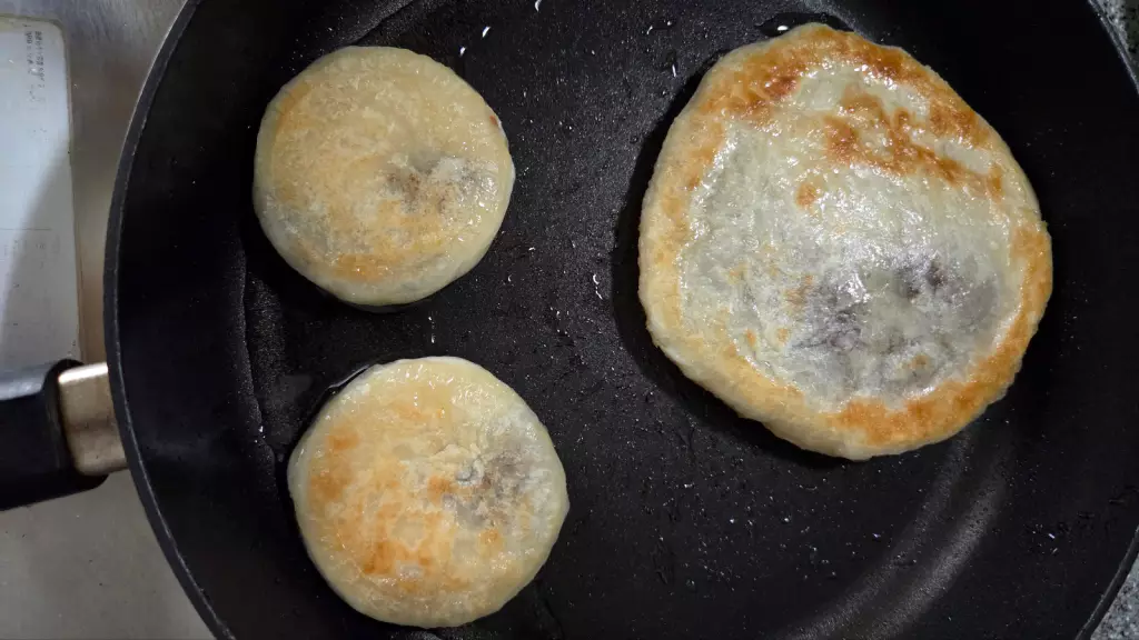 피코크 호떡 프라이팬 조리